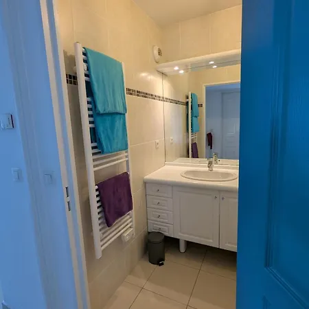 Lumineux A 2 Pas De La - Parking Gratuit Apartment Antibes